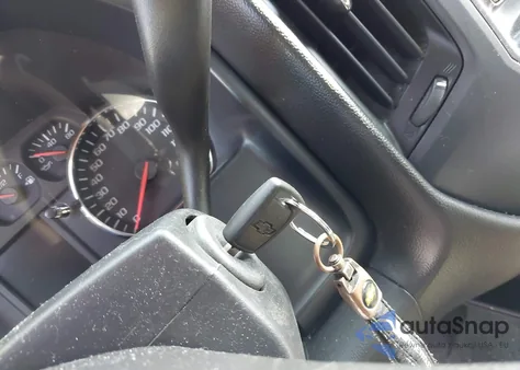 2014 Chevrolet Silverado 1500 Work Truck 2Wt z USA, uszkodzony, nr VIN 3GCPCPEC3EG145439